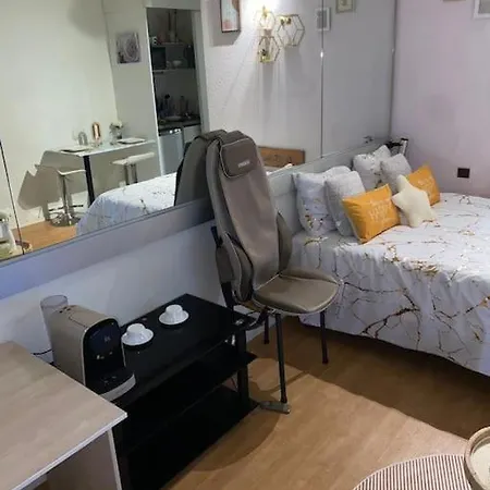 Apartment Nid Dor Avec Parking *