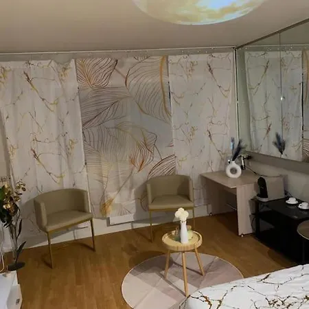 Apartment Nid Dor Avec Parking Carquefou